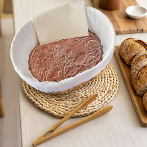 Handwoven bread basket with ceramic plate, hummingbird pattern design, eco water hyacinth, gift box packaging